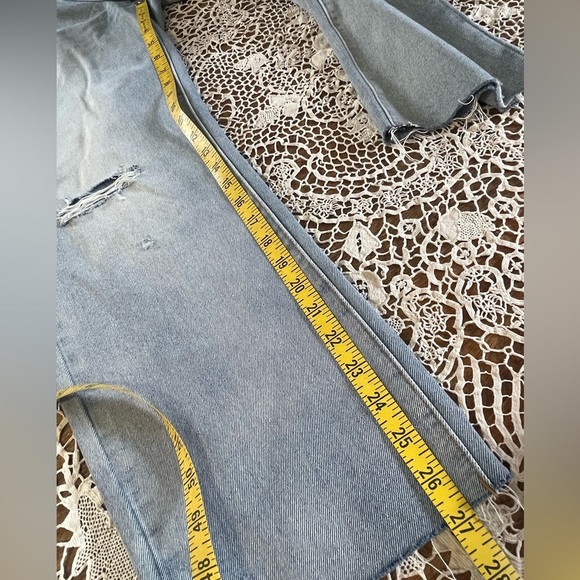 Blank NYC The Madison Crop Jeans High Waisted Raw Hem sz 30 - Picture 8 of 8